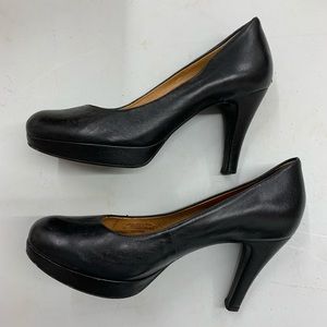 Comfortable heels with cushion!